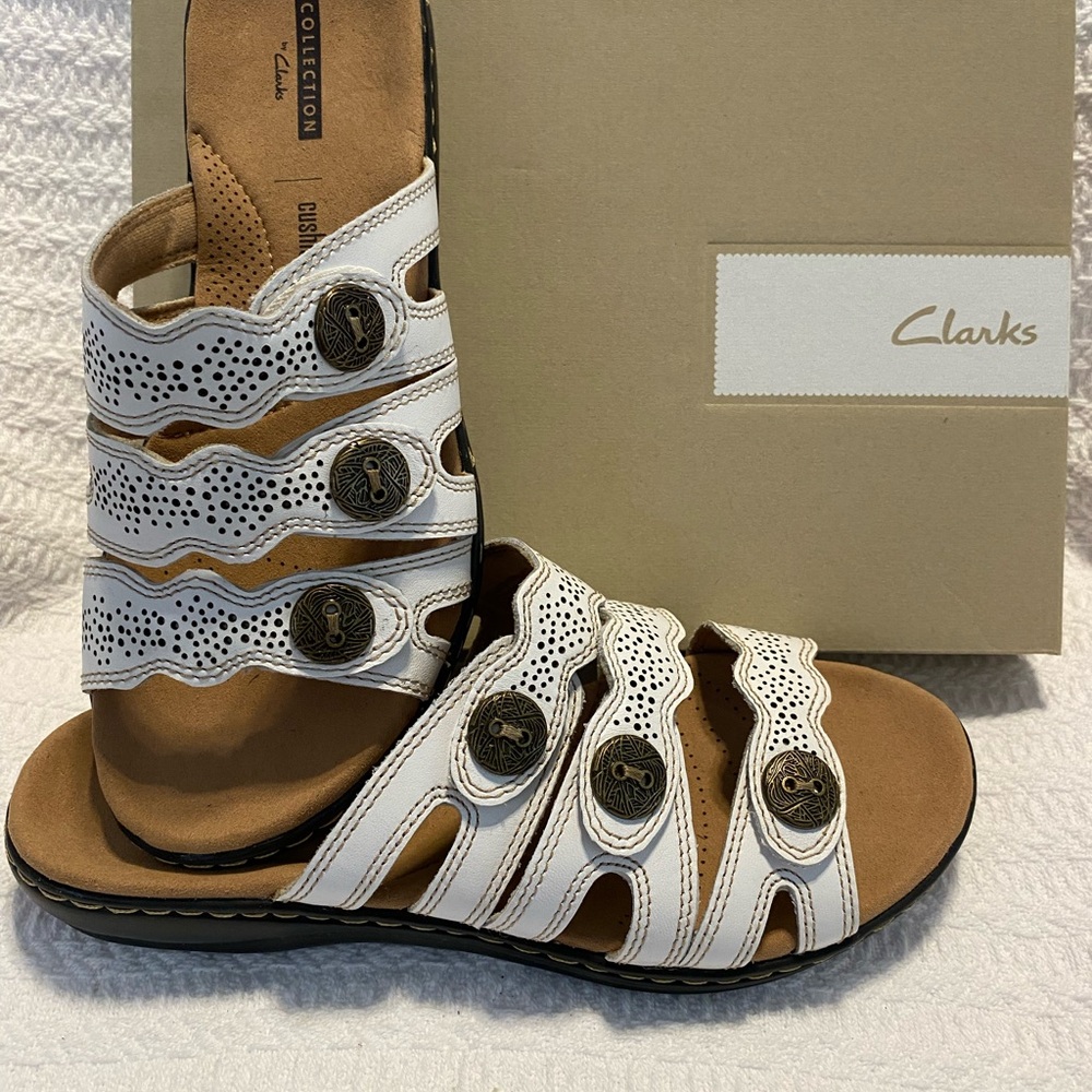 Clark’s Adjustable Comfort Sandals 7.5W